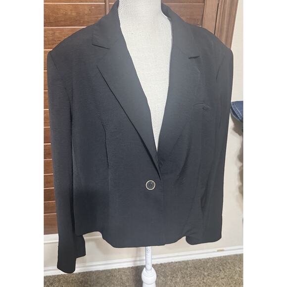 Vince Camuto size 22W Black Blazer Jacket Work Career Office Classy Cropped - Picture 1 of 7